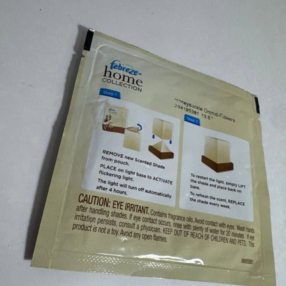 Febreze home flameless
